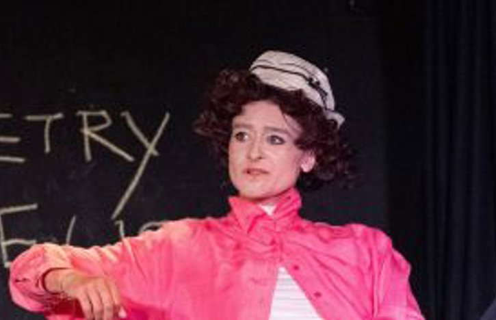 Suki Tawdry Reads